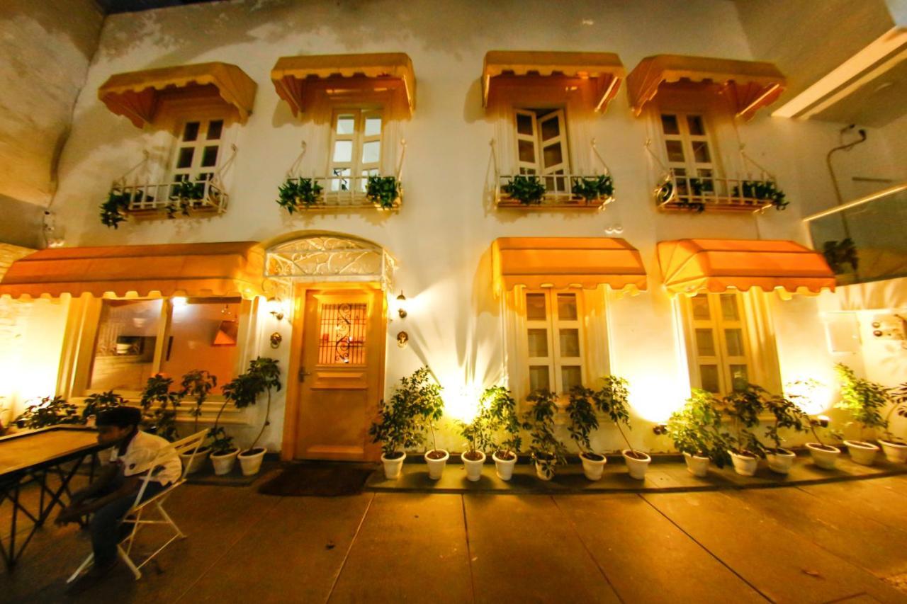 Stay Banaras - A Boutique Hotel Varanasi Exterior foto