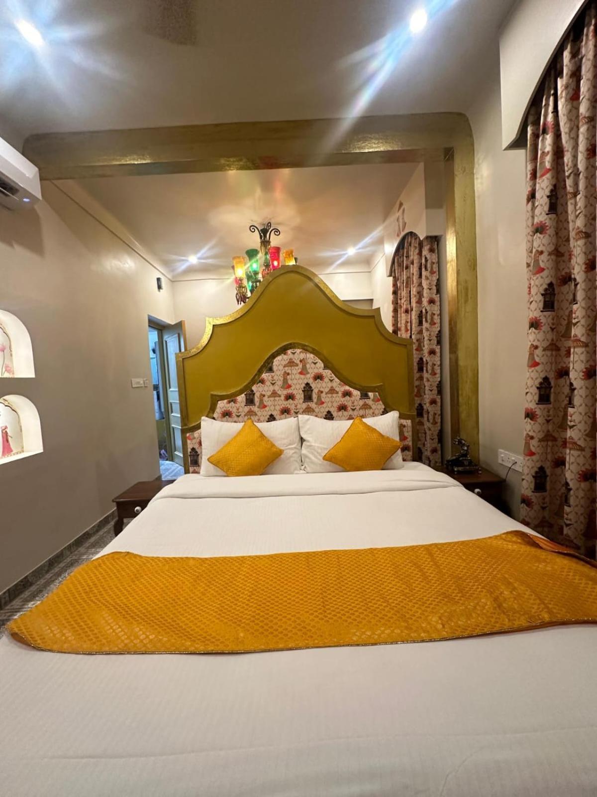 Stay Banaras - A Boutique Hotel Varanasi Exterior foto
